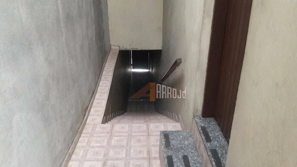 Casa, 2 quartos, 208 m² - Foto 2