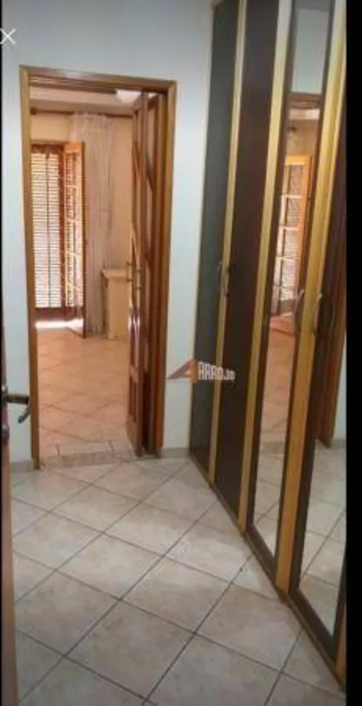 Sobrado, 3 quartos, 200 m² - Foto 2