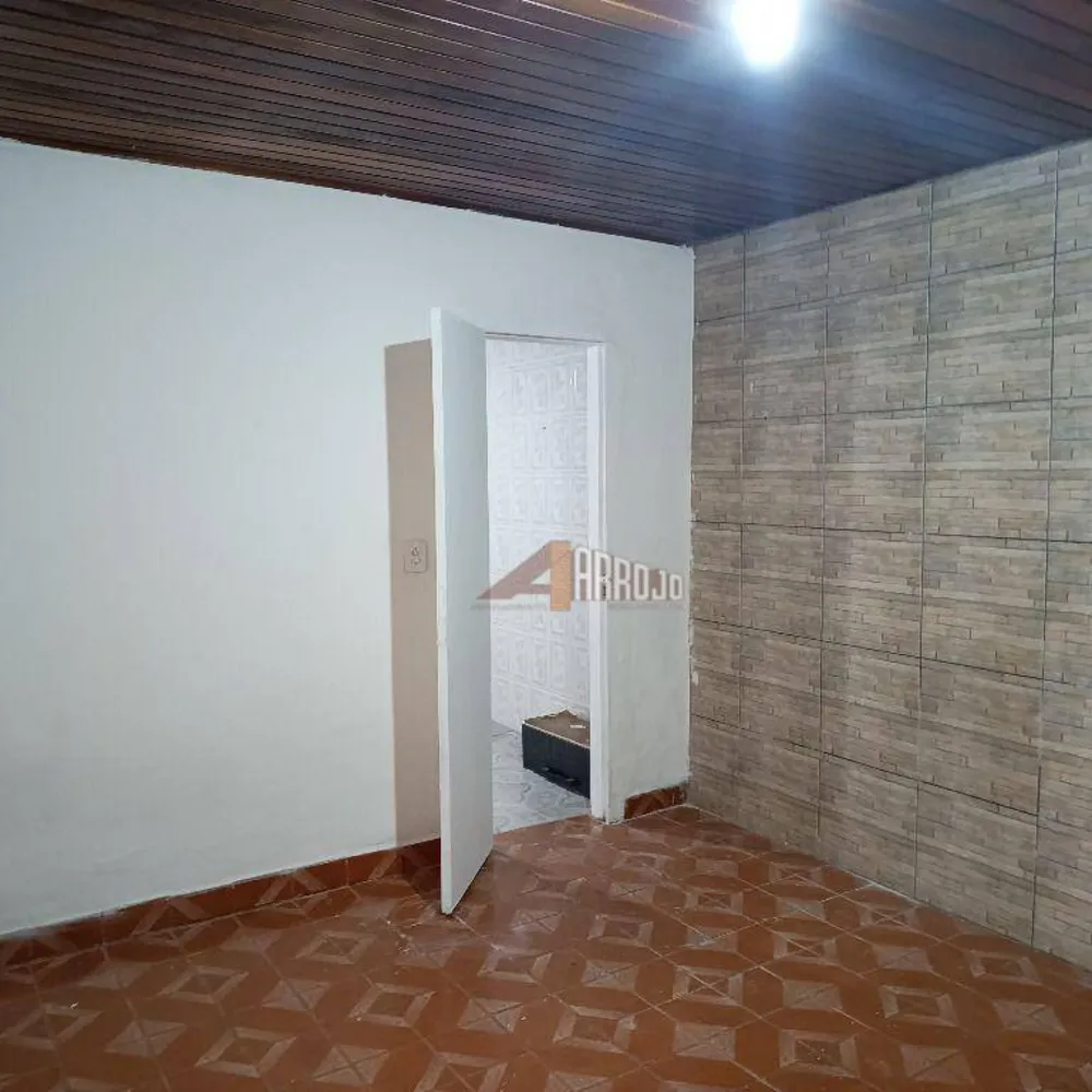 Casa, 1 quarto, 35 m² - Foto 1