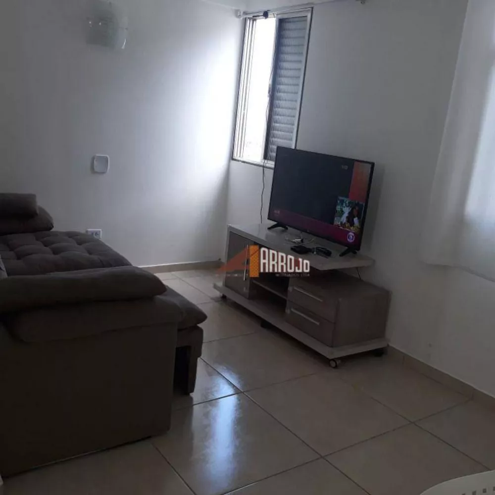 Apartamento à venda com 2 quartos, 46m² - Foto 1