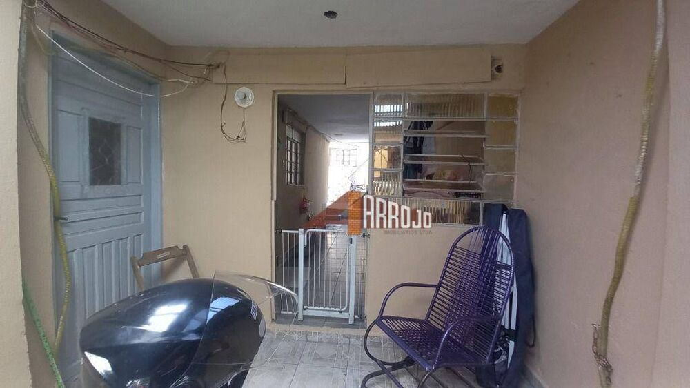 Casa, 4 quartos, 107 m² - Foto 1