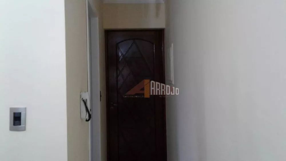 Apartamento à venda com 2 quartos, 56m² - Foto 5