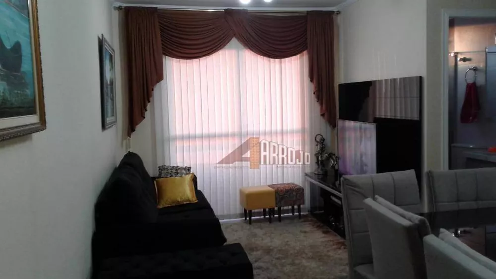 Apartamento à venda com 2 quartos, 56m² - Foto 3