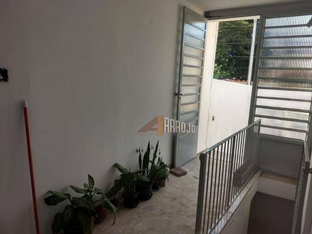 Casa, 3 quartos, 180 m² - Foto 1