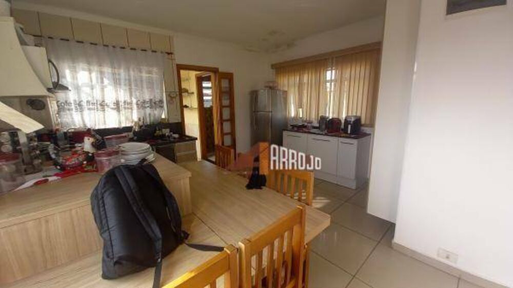 Sobrado, 6 quartos, 266 m² - Foto 15