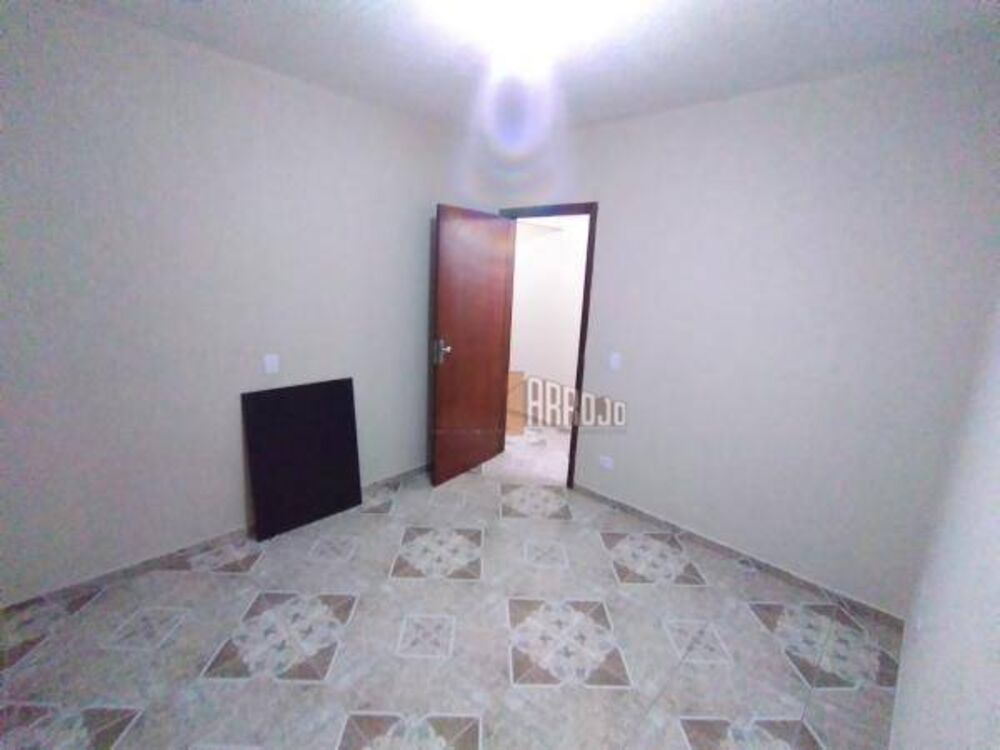 Sobrado, 4 quartos, 245 m² - Foto 1
