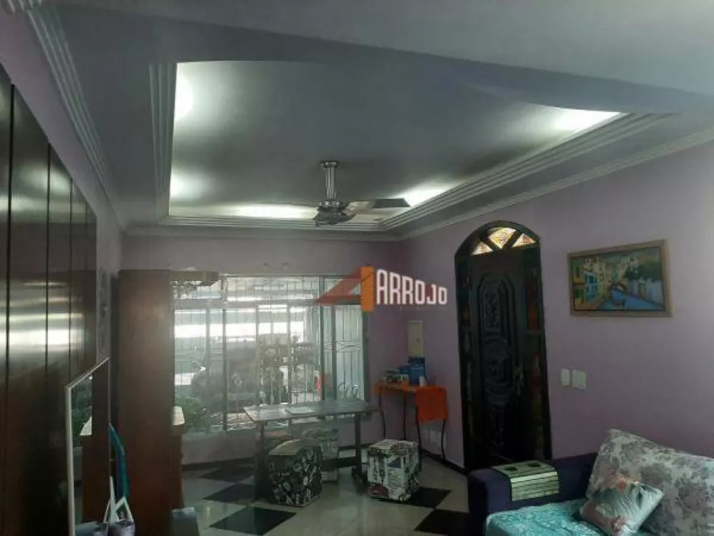 Sobrado à venda com 3 quartos, 194m² - Foto 2