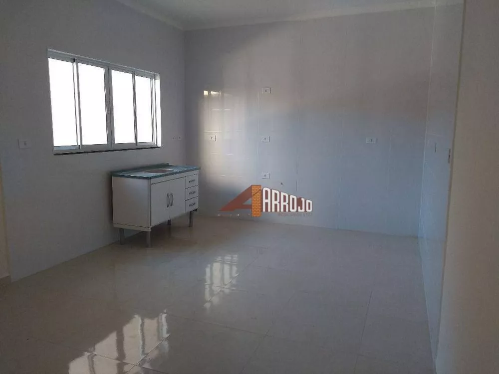 Sobrado à venda com 3 quartos, 140m² - Foto 1