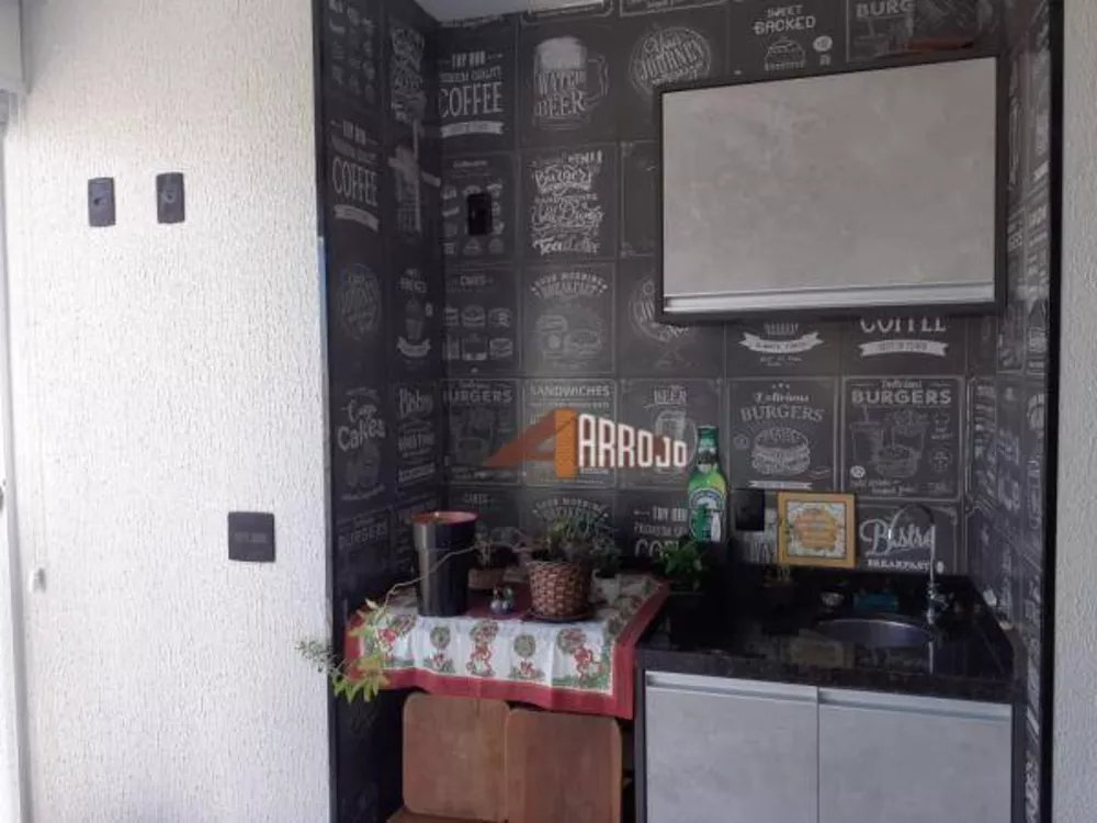 Apartamento, 2 quartos, 62 m² - Foto 2