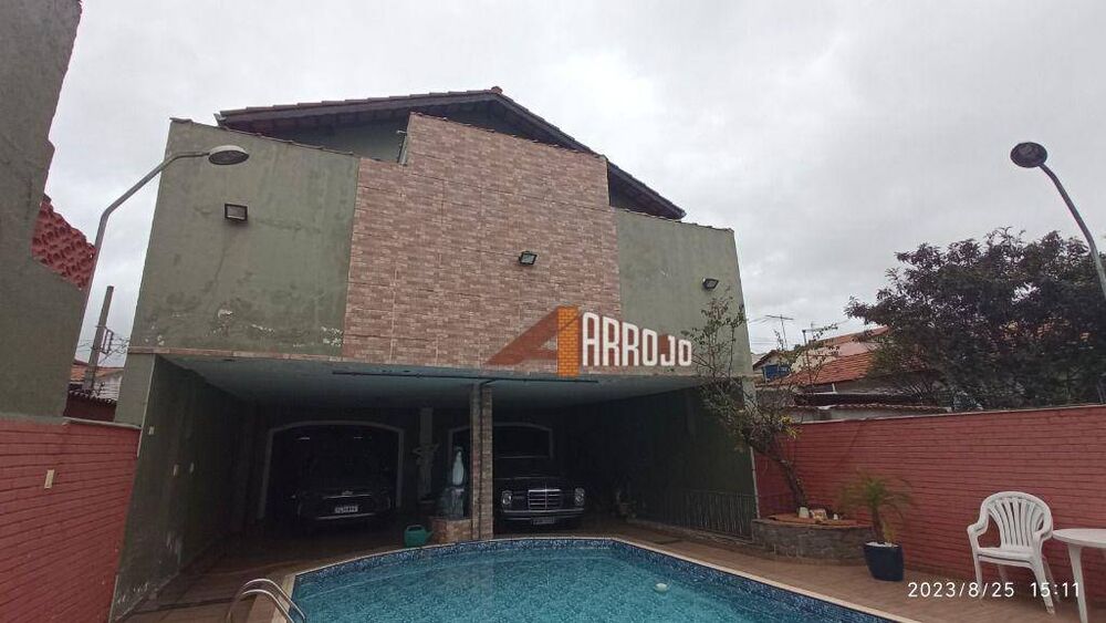 Sobrado, 4 quartos, 50 m² - Foto 1