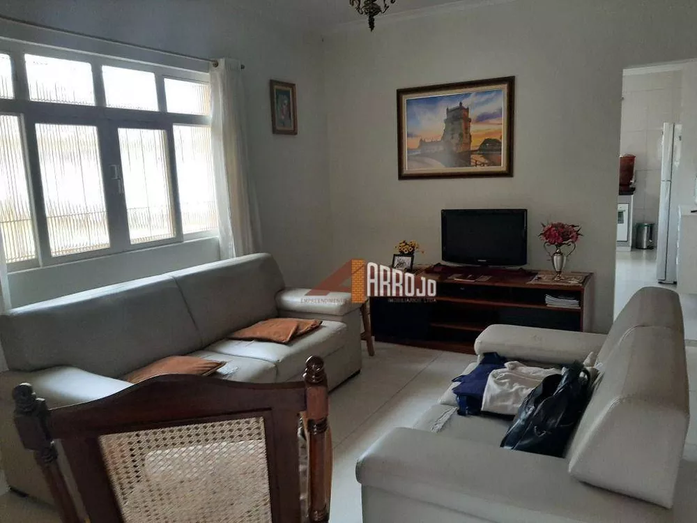 Casa, 2 quartos, 108 m² - Foto 1
