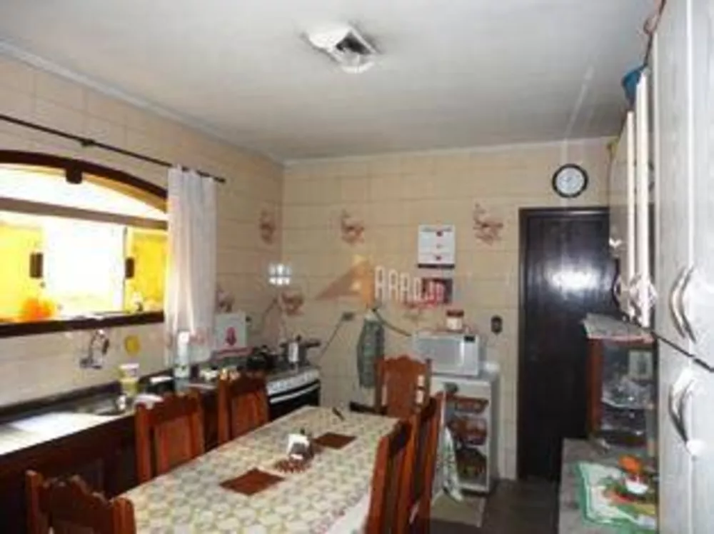 Sobrado à venda com 3 quartos, 122m² - Foto 1