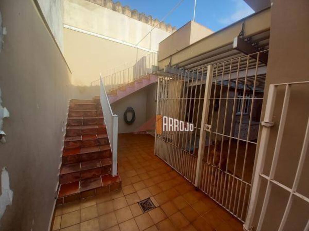 Casa à venda com 3 quartos, 118m² - Foto 9