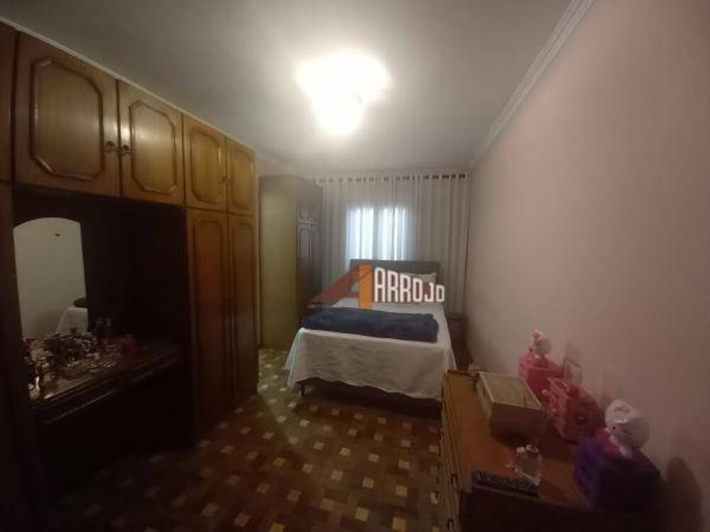 Casa à venda com 3 quartos, 118m² - Foto 4