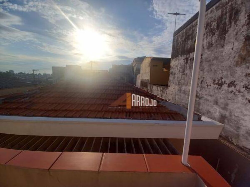 Casa à venda com 3 quartos, 118m² - Foto 11