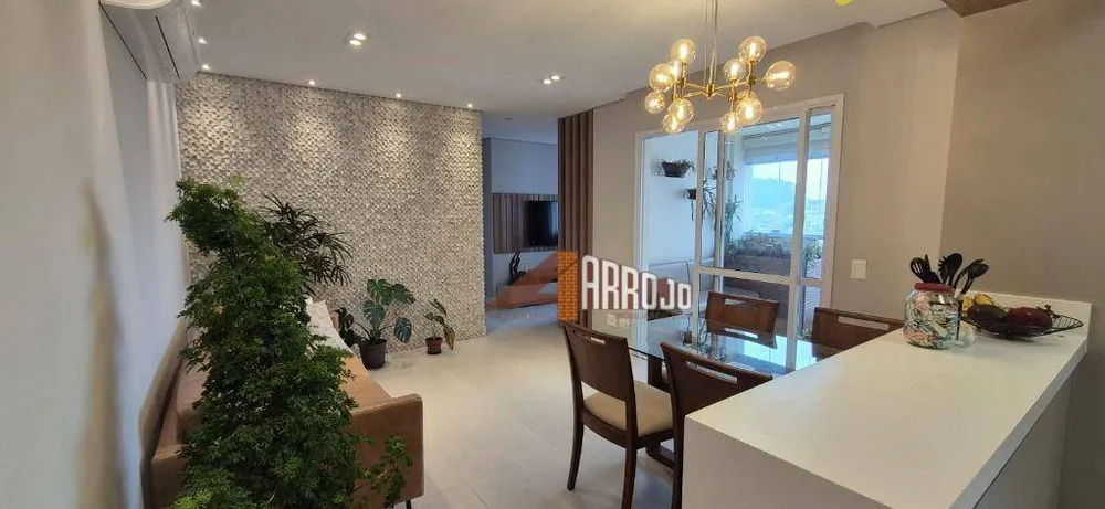 Apartamento, 2 quartos, 72 m² - Foto 1