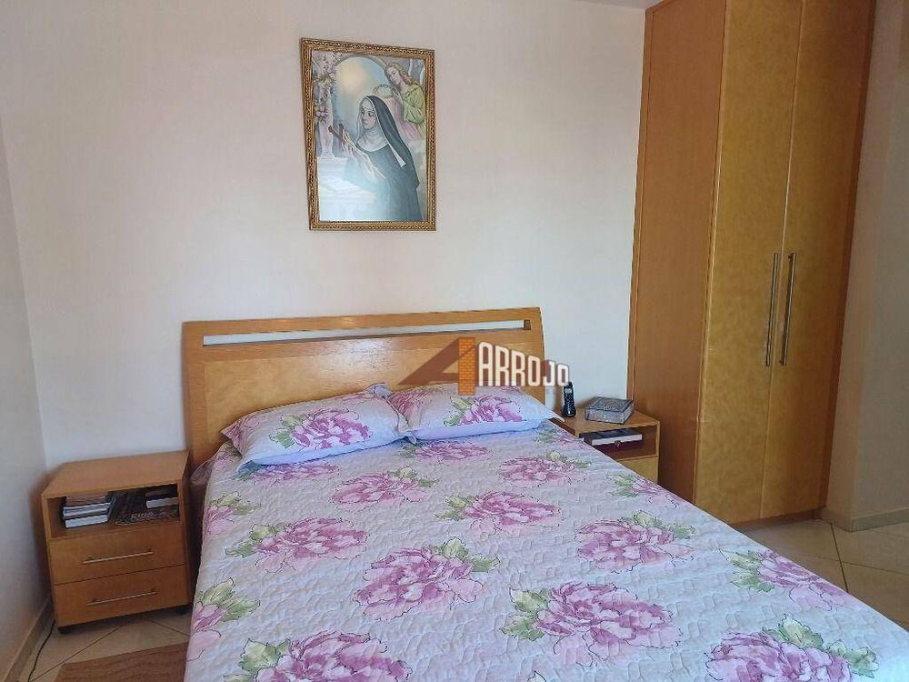 Apartamento à venda com 3 quartos, 100m² - Foto 3