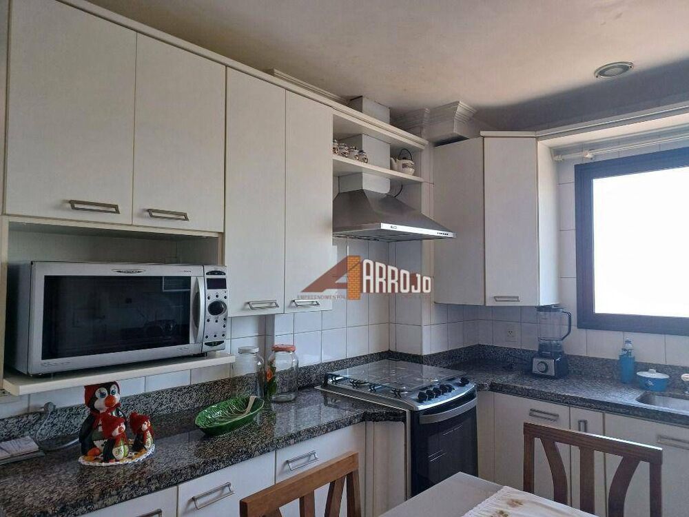 Apartamento à venda com 3 quartos, 100m² - Foto 8