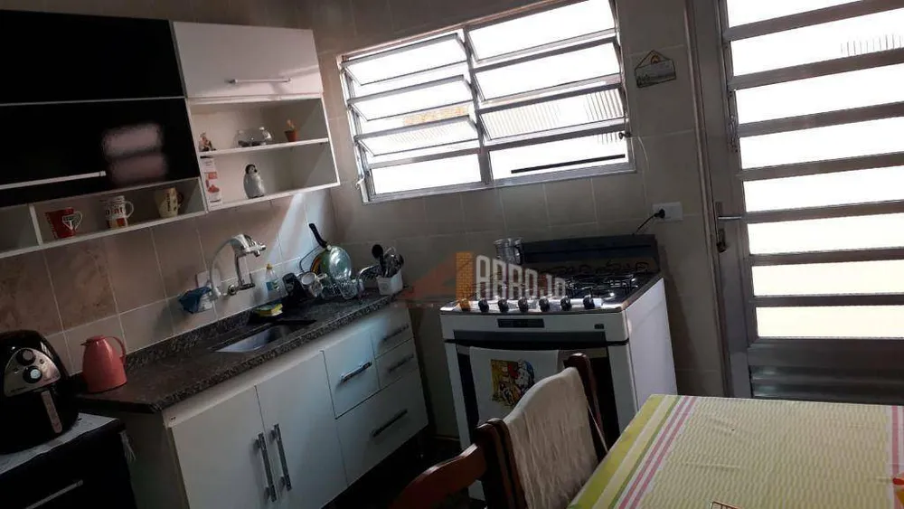 Casa, 4 quartos, 130 m² - Foto 4