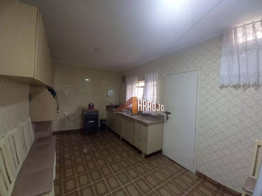 Sobrado à venda com 3 quartos, 120m² - Foto 4