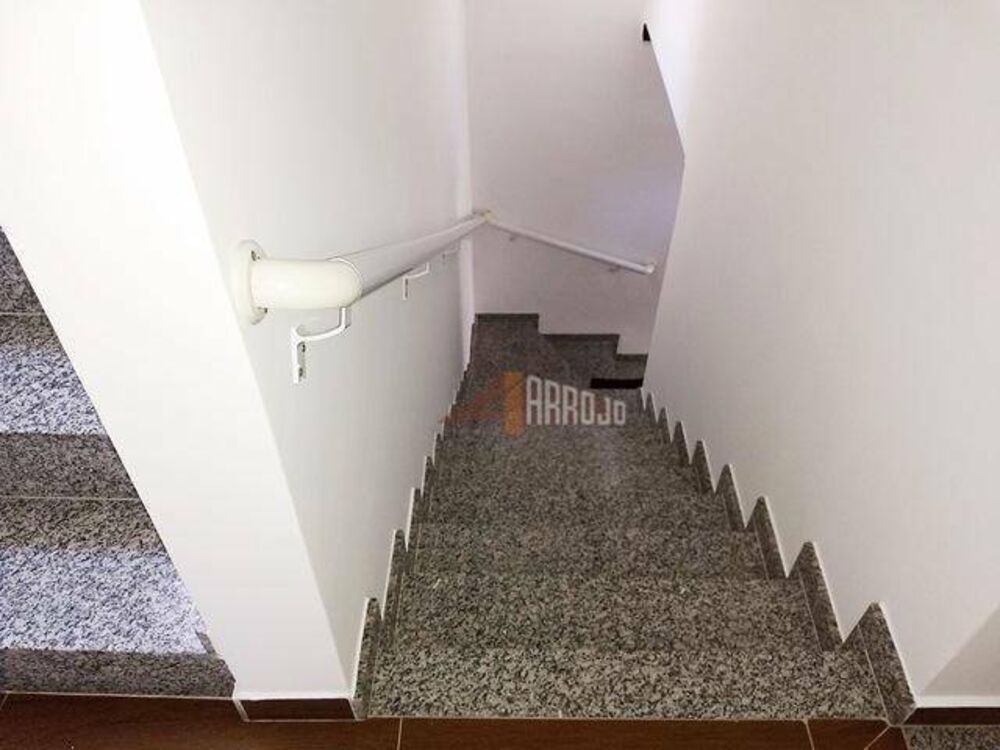 Sobrado, 4 quartos, 200 m² - Foto 2