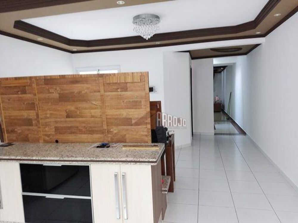 Sobrado, 4 quartos, 200 m² - Foto 5