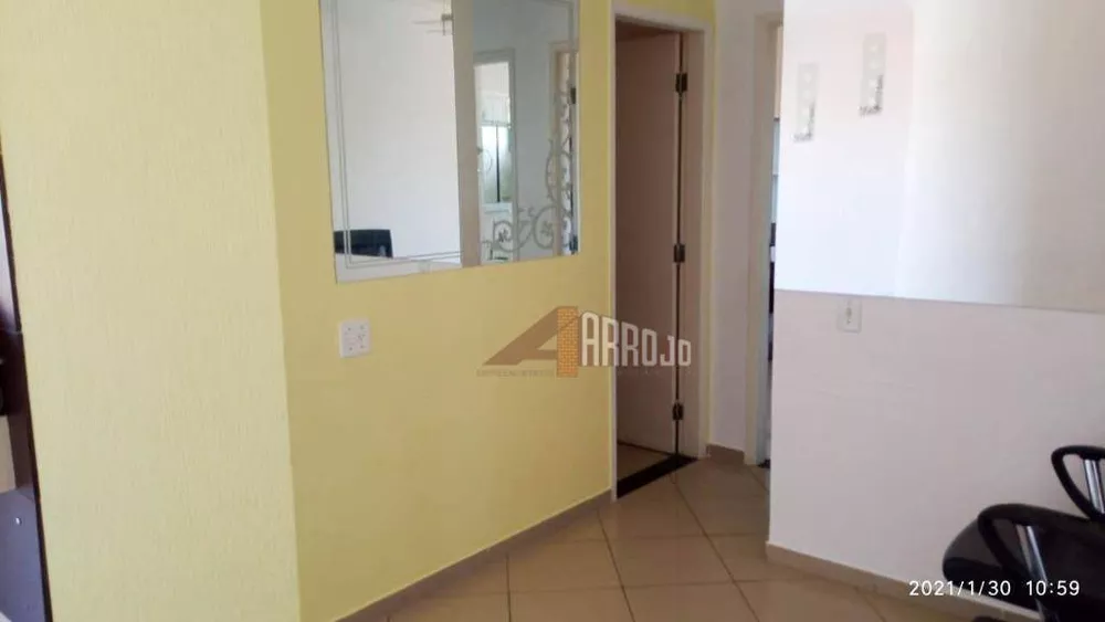 Apartamento à venda com 2 quartos, 56m² - Foto 3