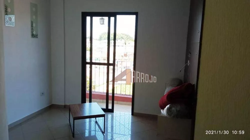 Apartamento à venda com 2 quartos, 56m² - Foto 1