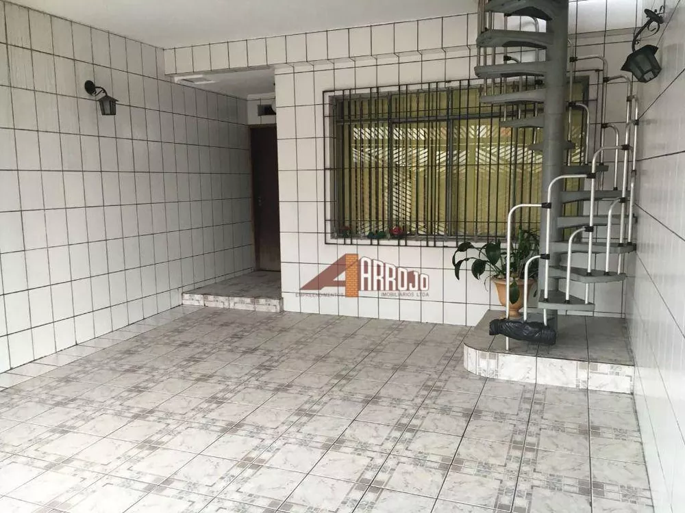 Sobrado à venda com 3 quartos, 98m² - Foto 2