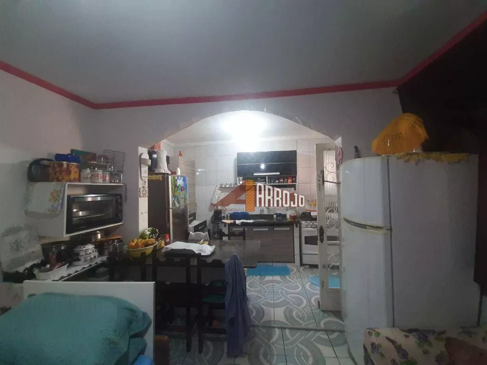 Sobrado à venda com 2 quartos, 96m² - Foto 2