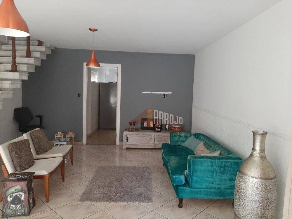 Sobrado, 3 quartos, 142 m² - Foto 2