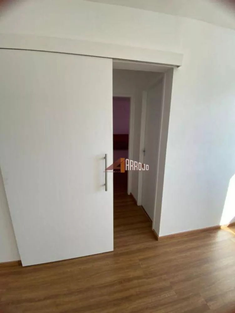 Apartamento à venda com 2 quartos, 54m² - Foto 2