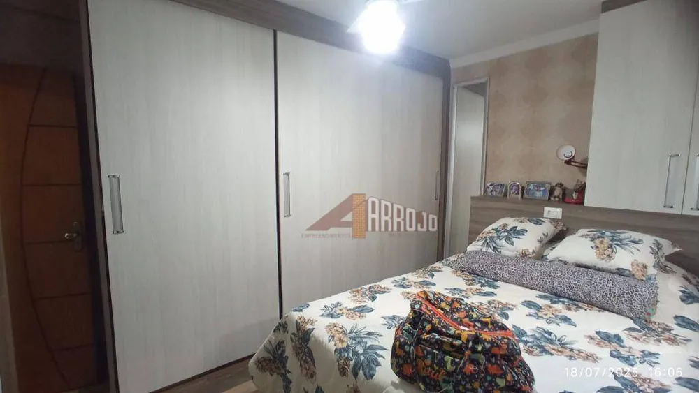 Sobrado, 3 quartos, 240 m² - Foto 3