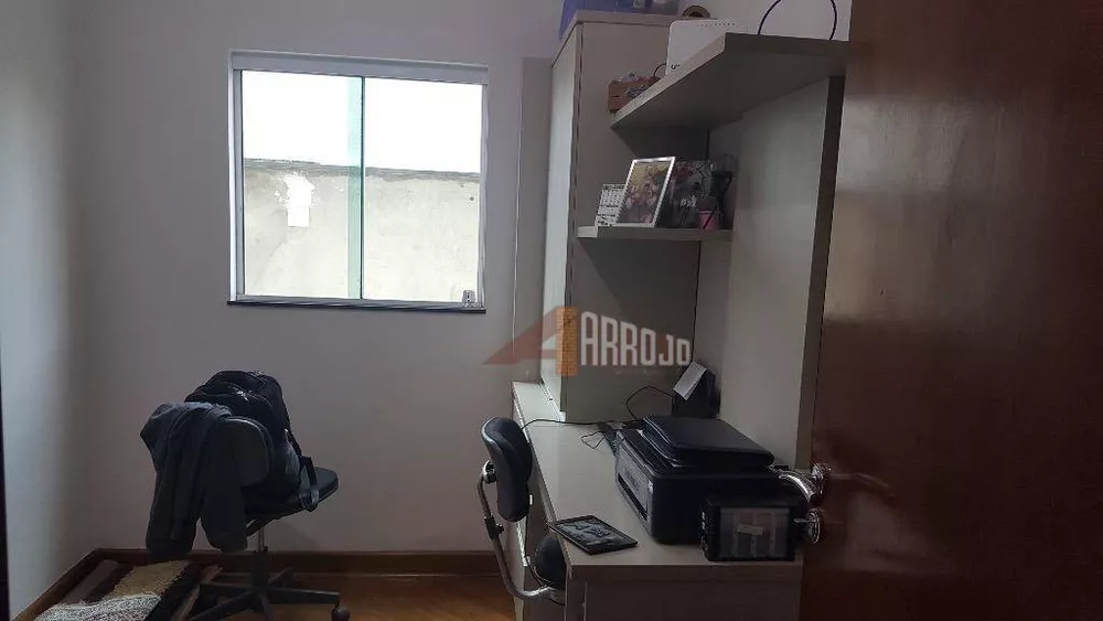 Sobrado à venda com 3 quartos, 370m² - Foto 4