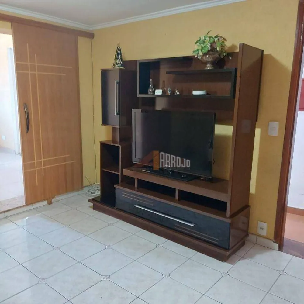 Casa, 3 quartos, 140 m² - Foto 1