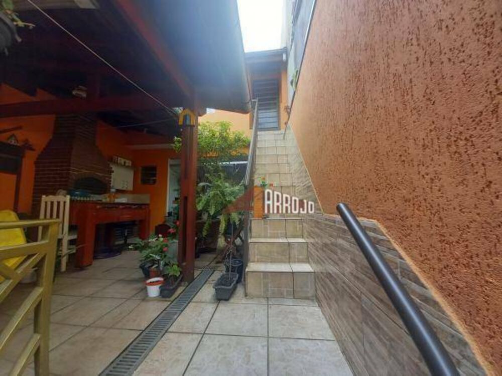 Sobrado à venda com 3 quartos, 149m² - Foto 10