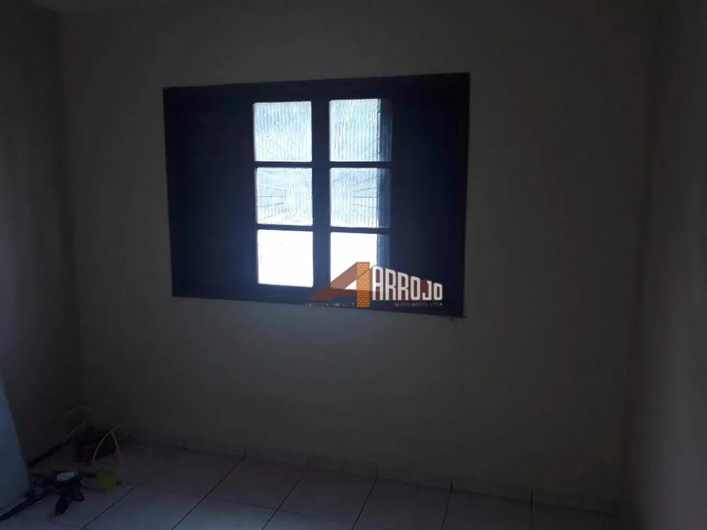 Sobrado à venda com 2 quartos, 86m² - Foto 4