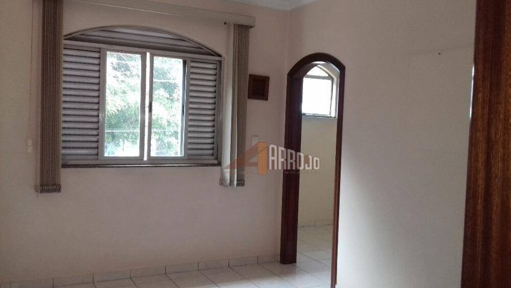 Sobrado, 3 quartos, 185 m² - Foto 2