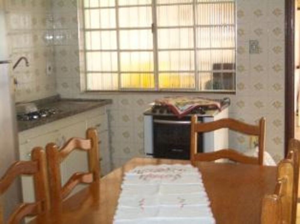 Casa à venda com 2 quartos, 115m² - Foto 3