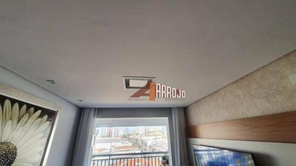 Apartamento à venda com 2 quartos, 64m² - Foto 2