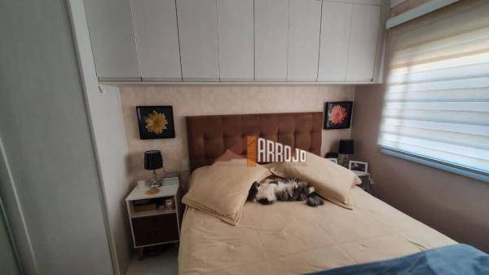 Apartamento à venda com 2 quartos, 64m² - Foto 5