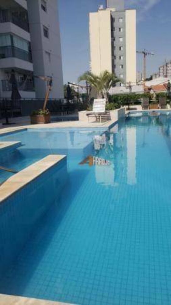Apartamento à venda com 2 quartos, 64m² - Foto 1