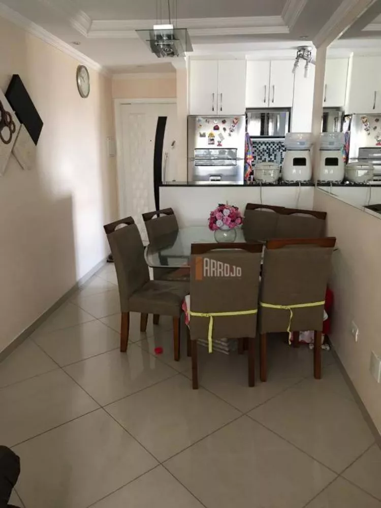 Apartamento à venda com 2 quartos, 50m² - Foto 1