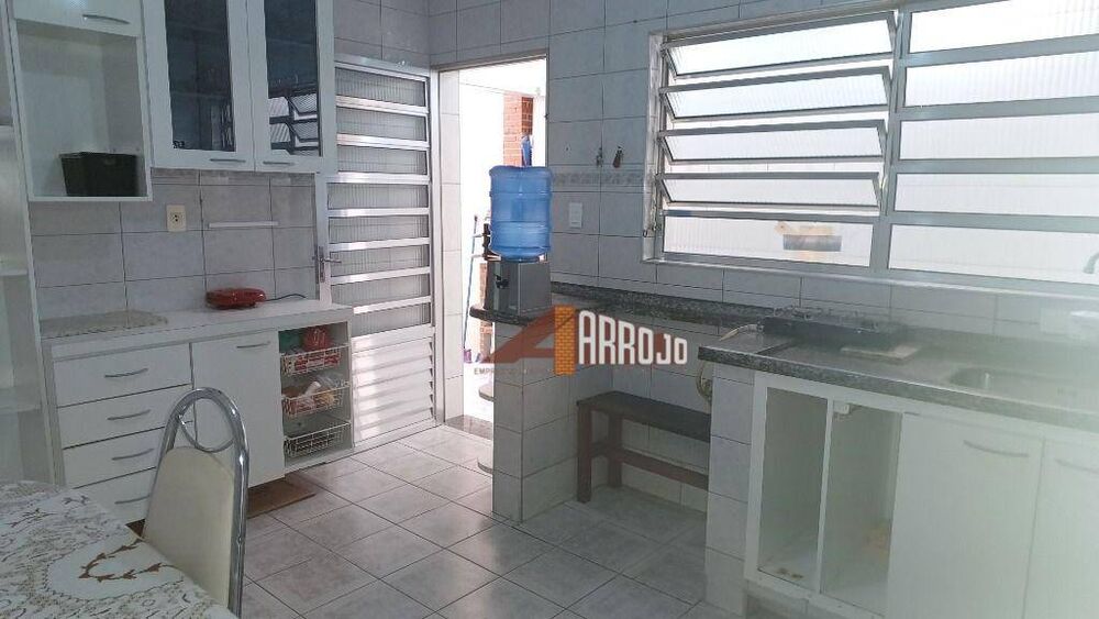 Casa, 3 quartos, 112 m² - Foto 9