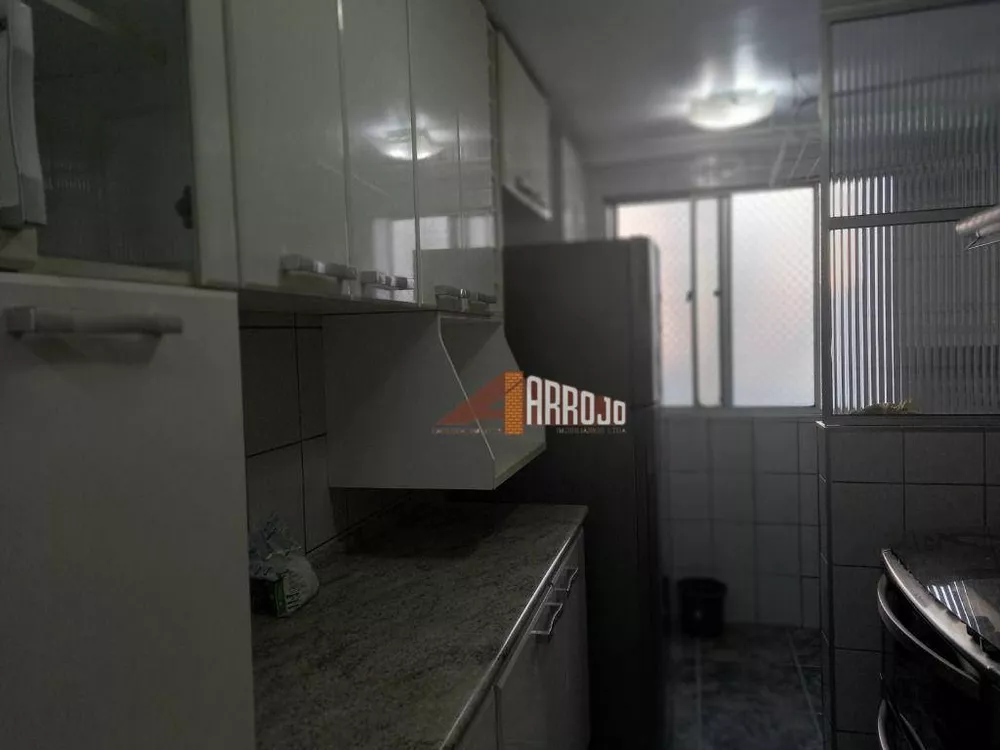 Apartamento à venda com 2 quartos, 51m² - Foto 8