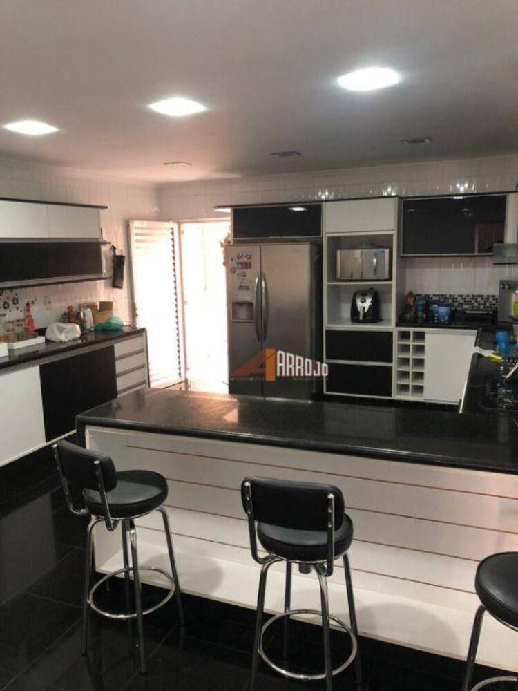 Sobrado, 3 quartos, 175 m² - Foto 4