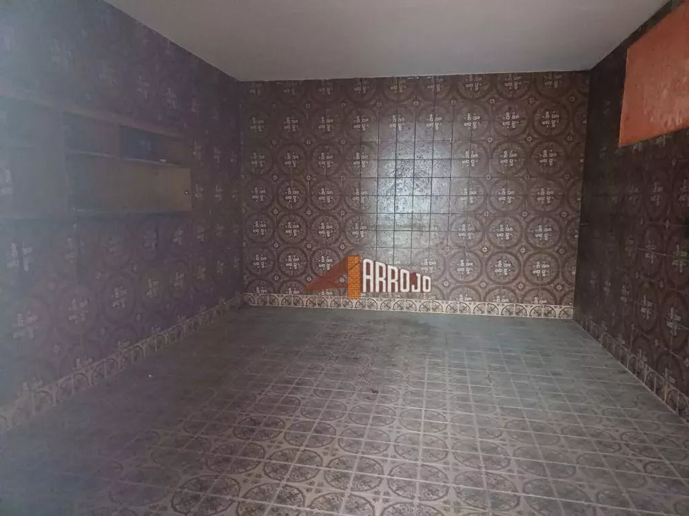 Casa à venda com 3 quartos, 250m² - Foto 3