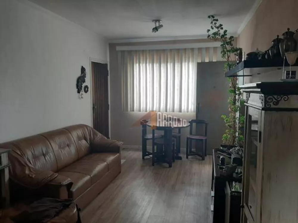 Apartamento à venda com 2 quartos, 124m² - Foto 1