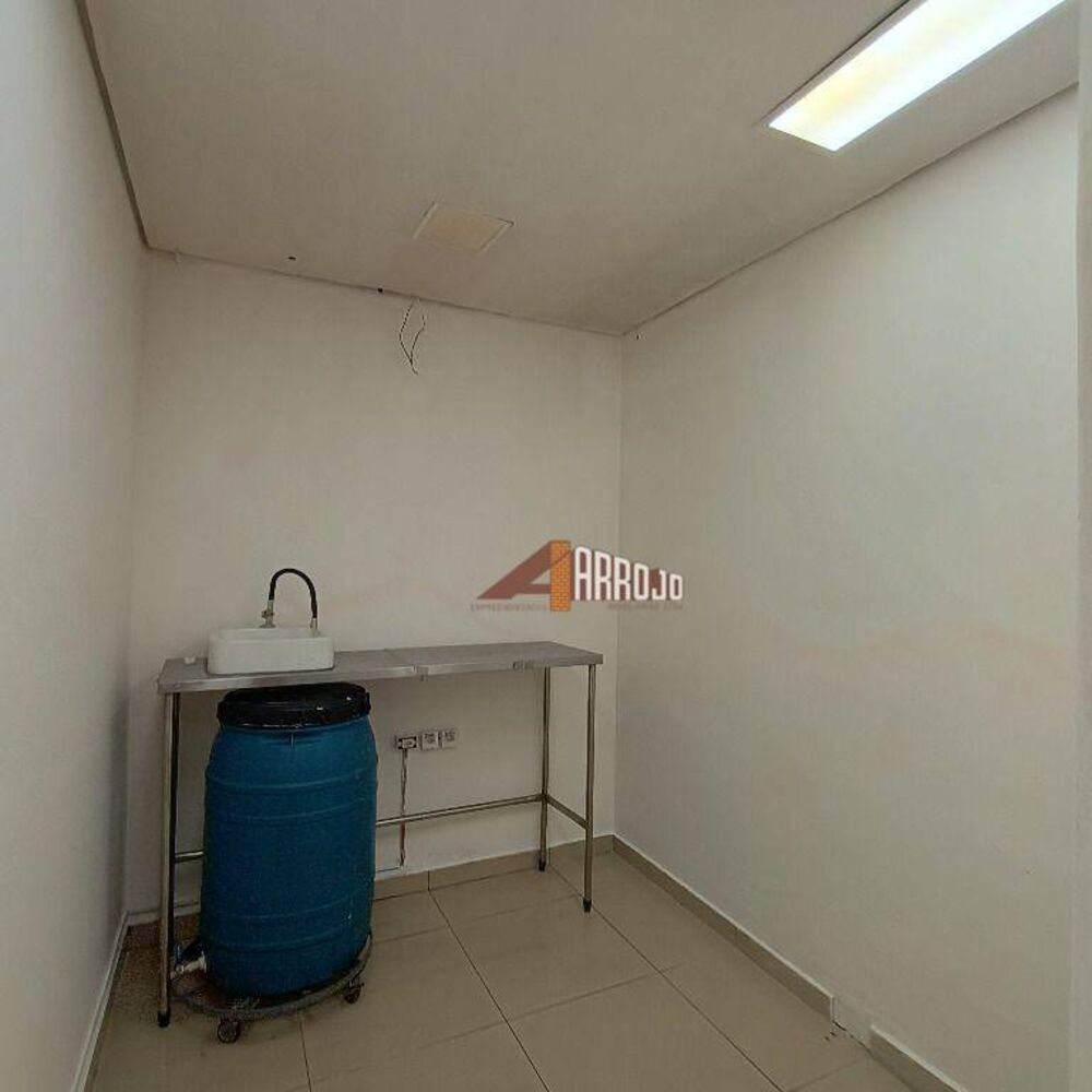 Loja-Salão para alugar, 200m² - Foto 2