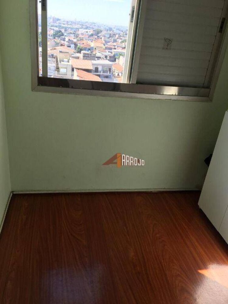 Apartamento à venda com 3 quartos, 76m² - Foto 8